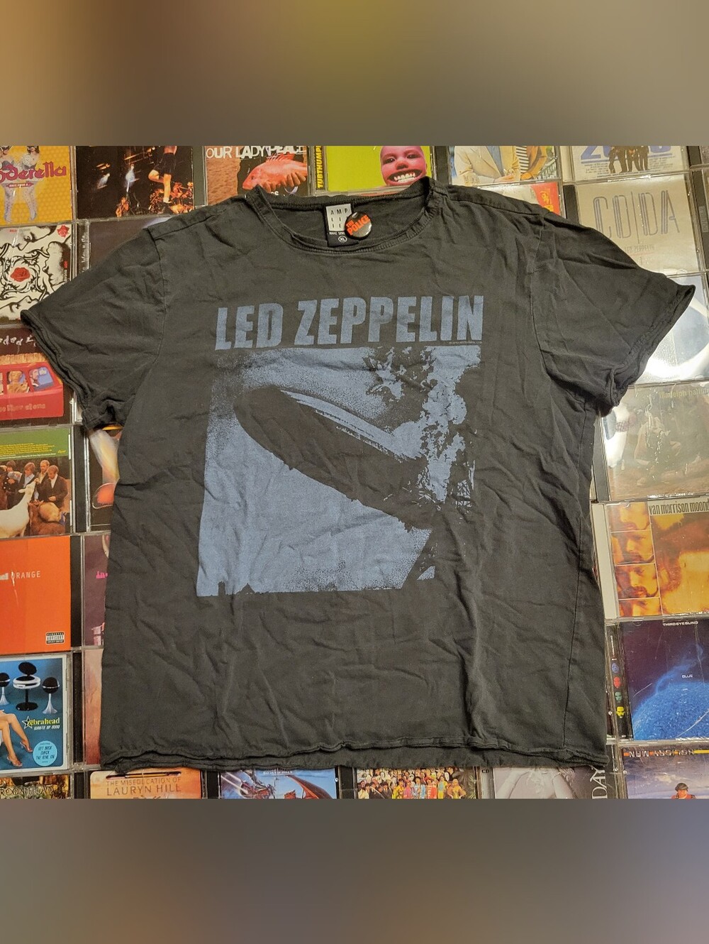 Led Zeppelin Black Graphic Tee - Icon Airship Print